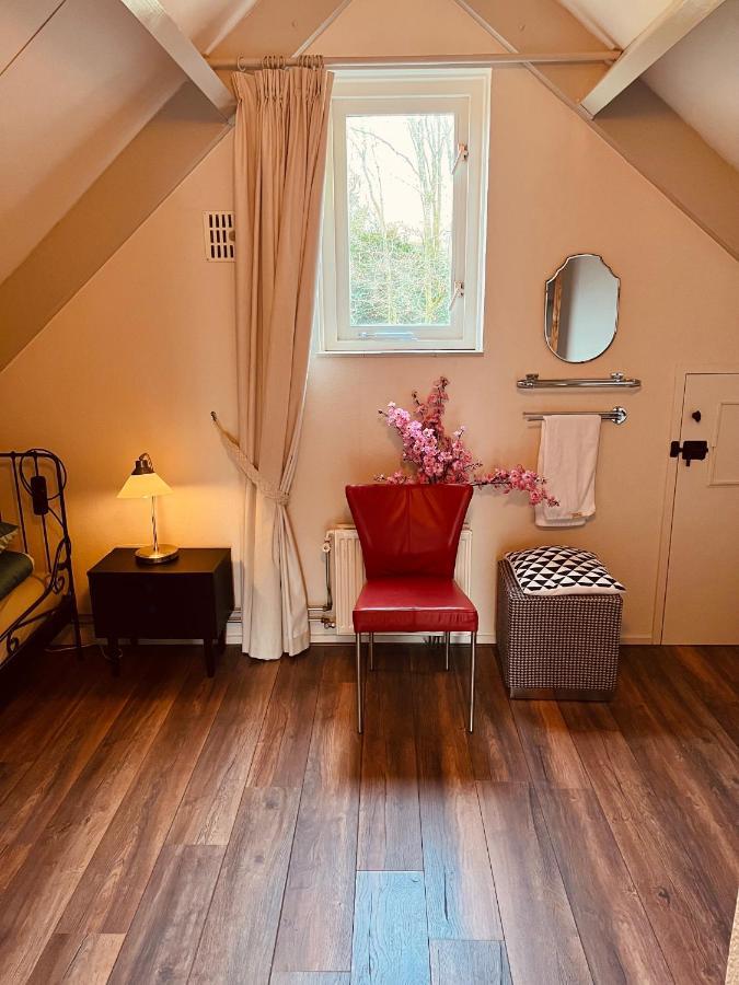 Supergezellig Vakantiehuis Met Hele Grote Tuin Bij Nijmegen Ewijk Ngoại thất bức ảnh